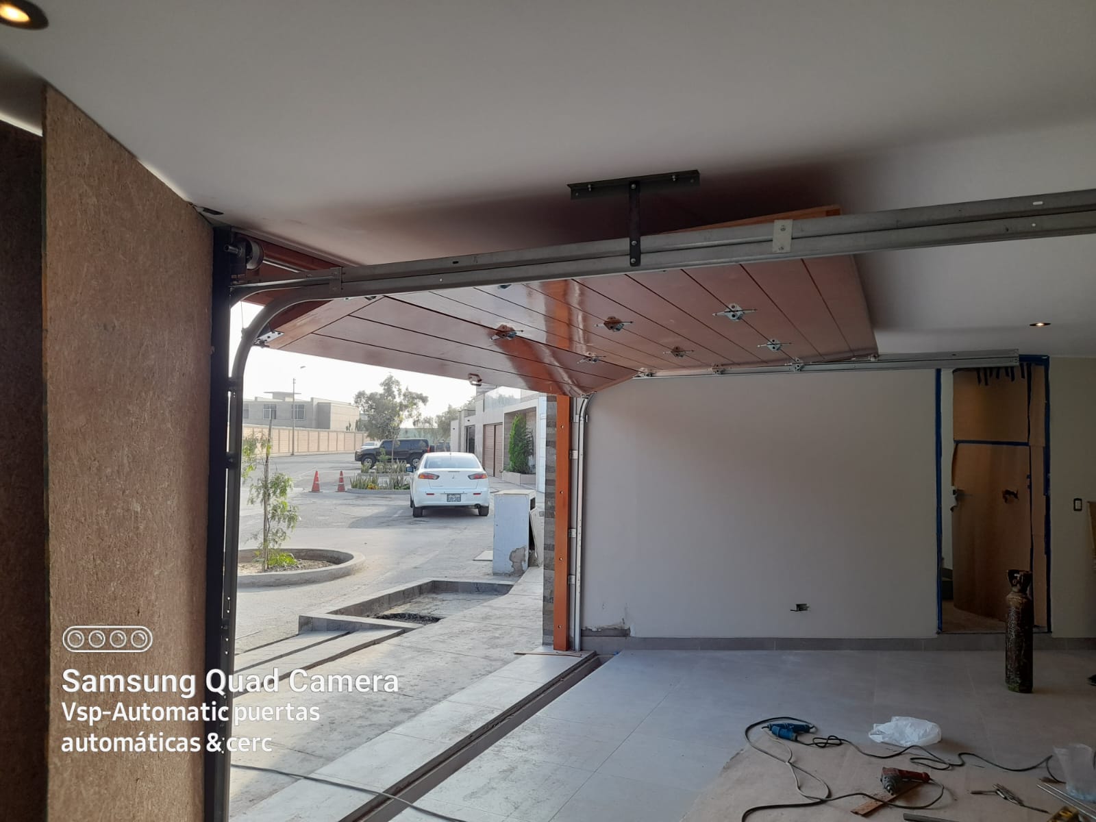 VSP AUTOMATIC - Instalación puerta seccional